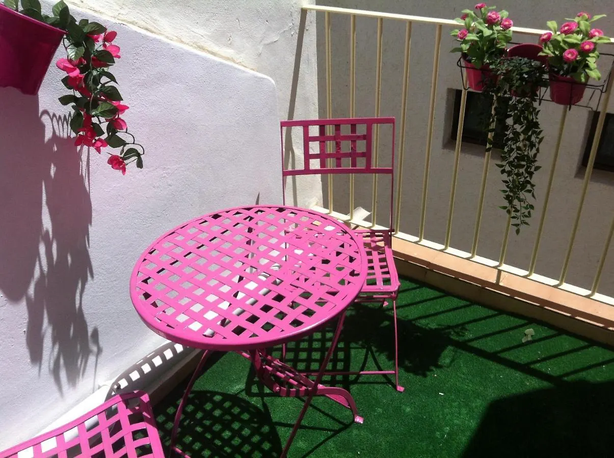 Nerja Apartamento Turistico 2B contacts
